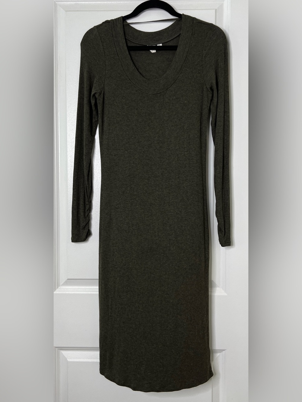 Gap CozyRib‎ Olive Heather Long Sleeve Midi Dress Soft Stretchy Minimalist Small